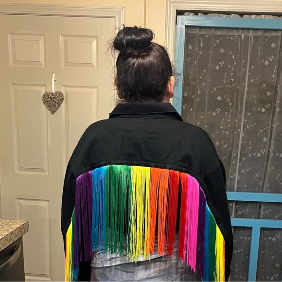 DOLLS KILL - Stunning RAINBOW JEAN JACKET Sz XXS/XL - Picture 3 of 4